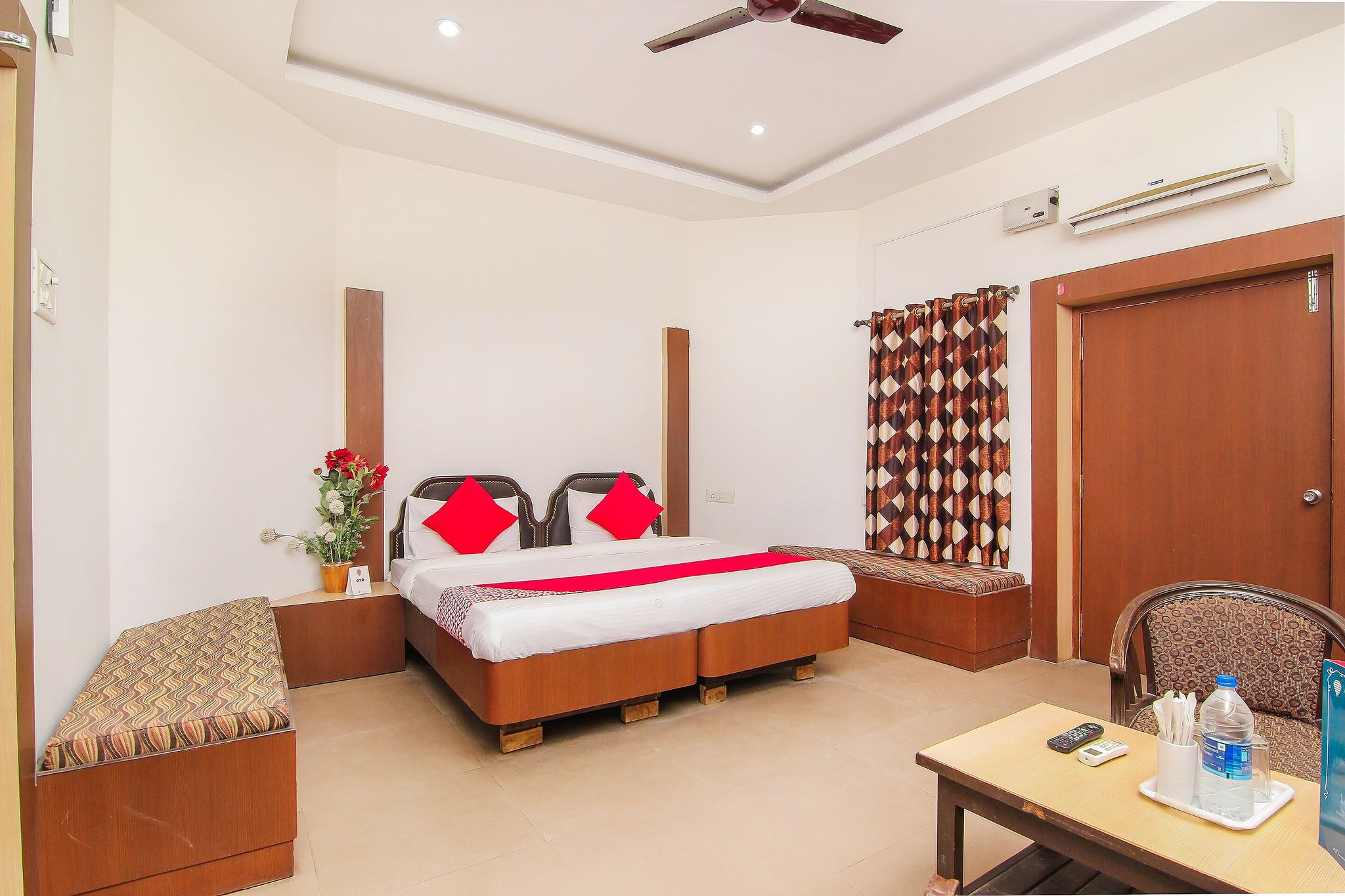 Hotel O Lukergunj Holidays Classic 11