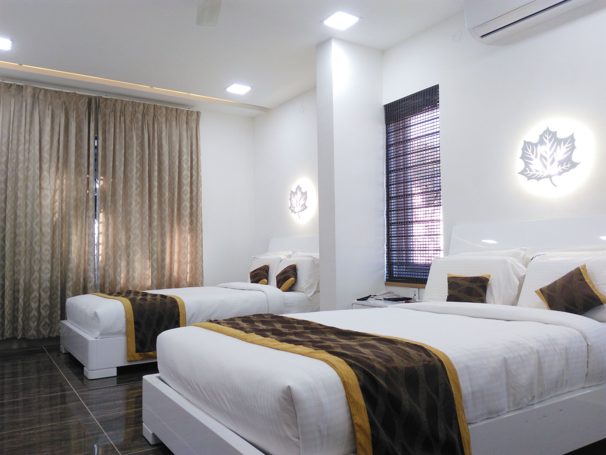 Crystal Inn Deluxe Non AC 3