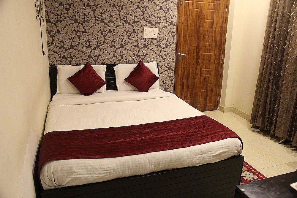 ADB Rooms Park Inn Varanasi Deluxe Double Room, 1 Bedroom 4