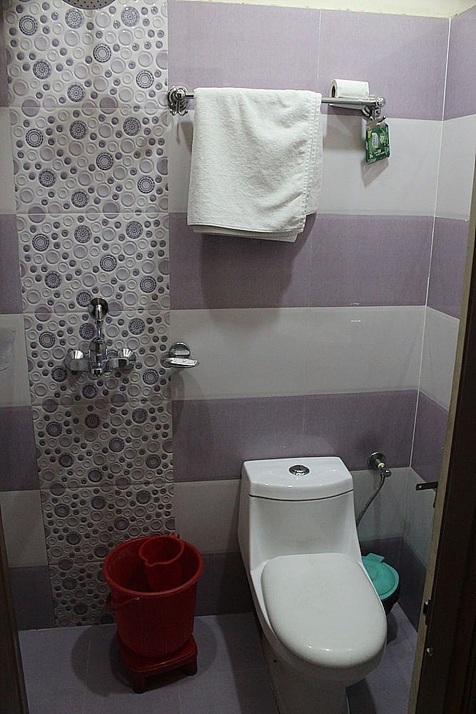 ADB Rooms Park Inn Varanasi Deluxe Double Room, 1 Bedroom 8