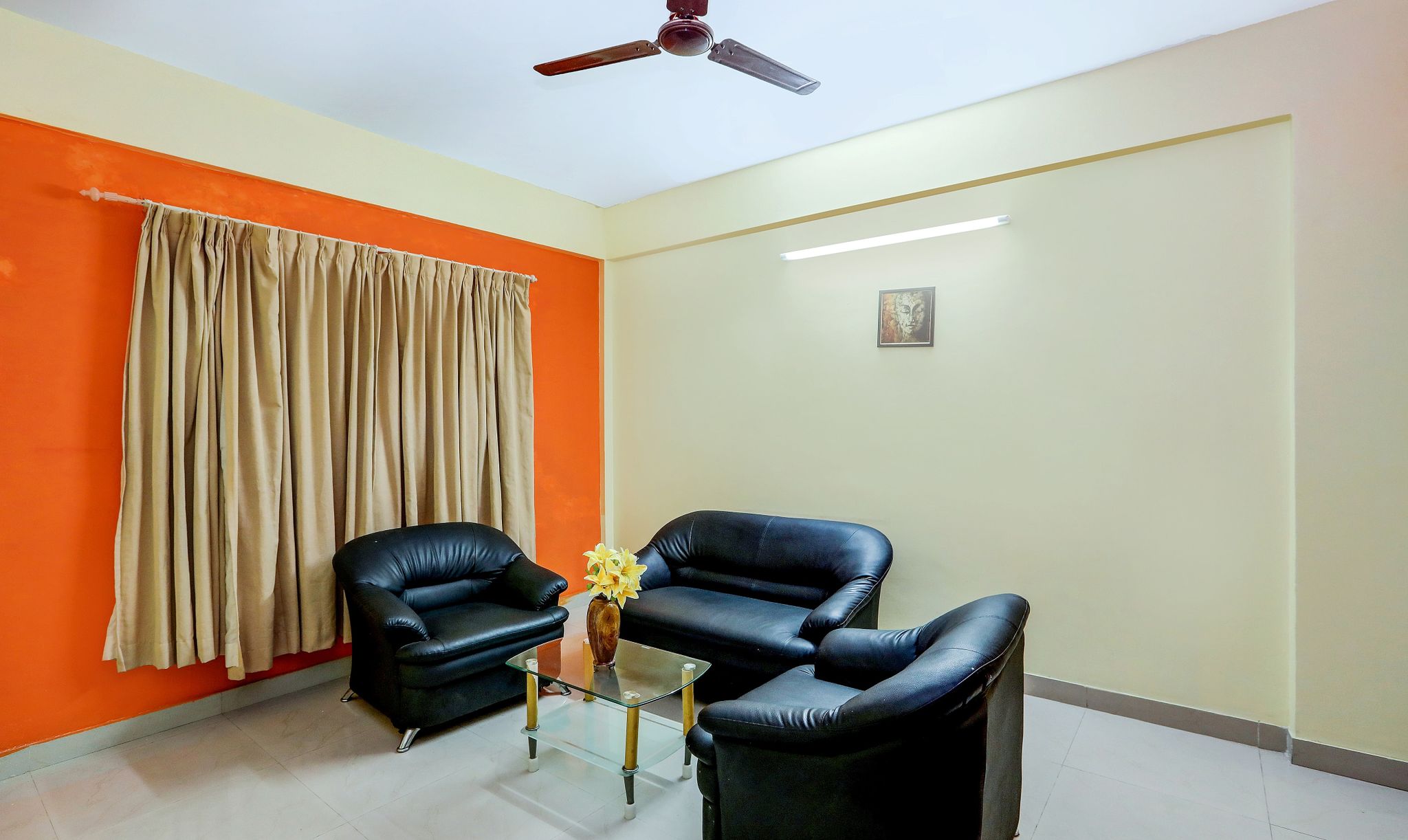 Itsy Hotels Jasmine Deluxe Double Room 11