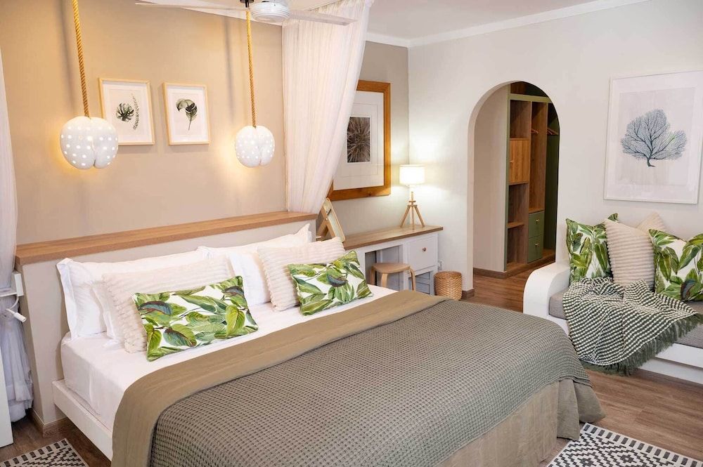 undefined Indian Ocean Lodge 7