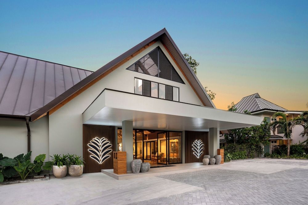 undefined Indian Ocean Lodge 5