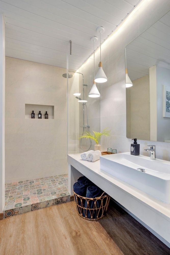 Indian Ocean Lodge Standard Double Room 16