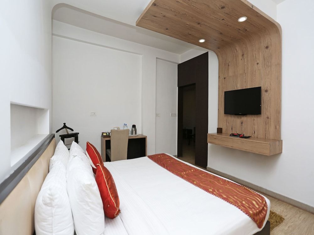 OYO 6315 Golden Leaf Resort Double or Twin Room 14