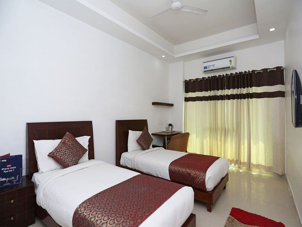OYO 5474 Hotel Aries Double or Twin Room 19