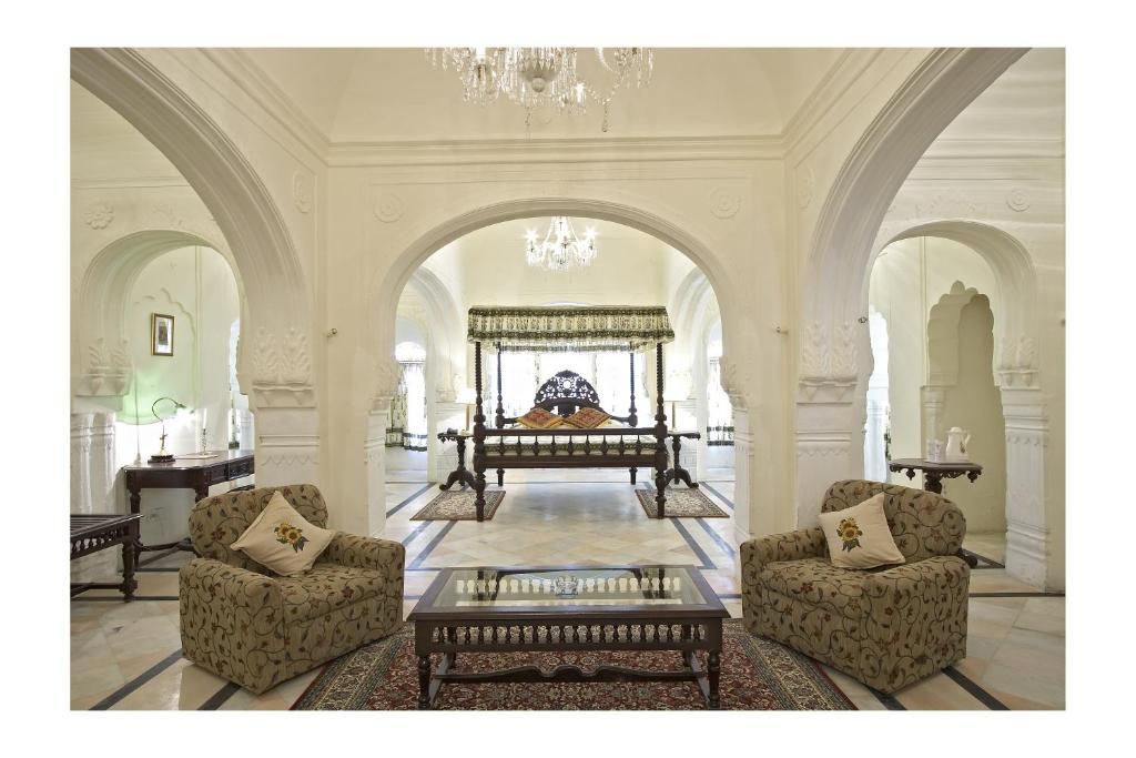 Deluxe Double and Twin Room