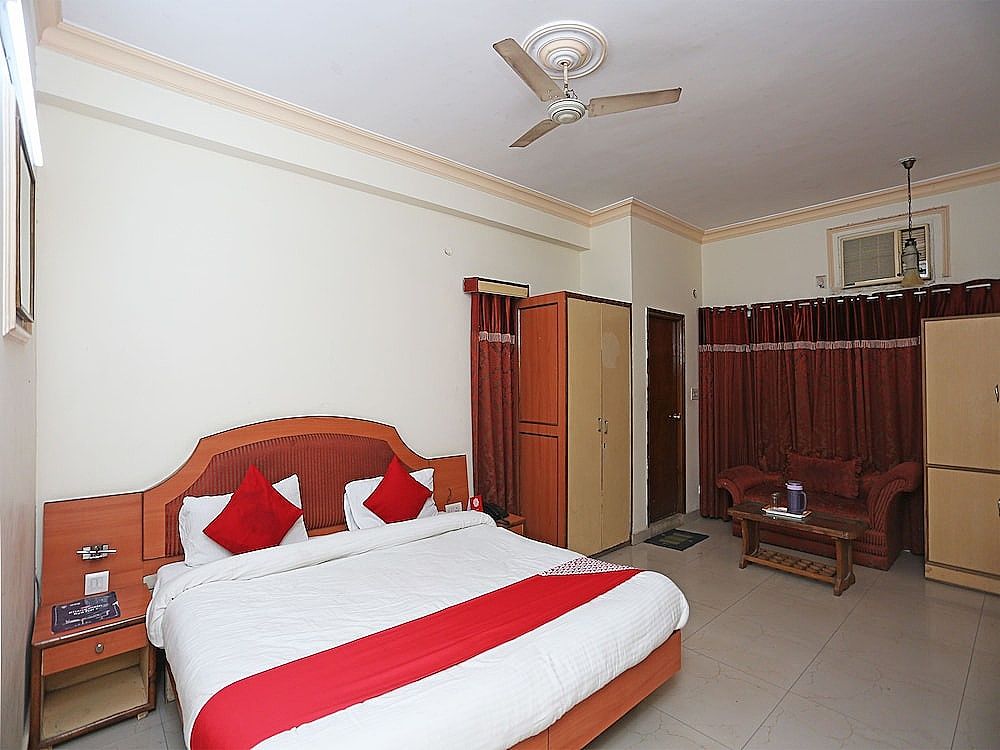 OYO 2257 Hotel MM Continental Standard Room 8