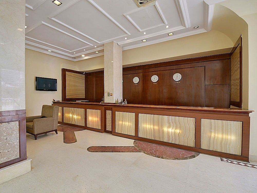 undefined OYO 10706 Hotel Siddhartha 10