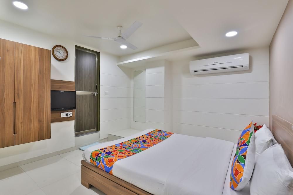 Deluxe Double Room Non AC