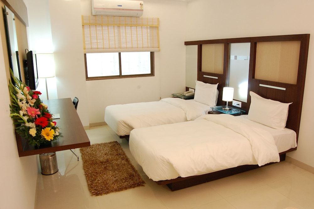 Sapphire Regency Business Double or Twin Room