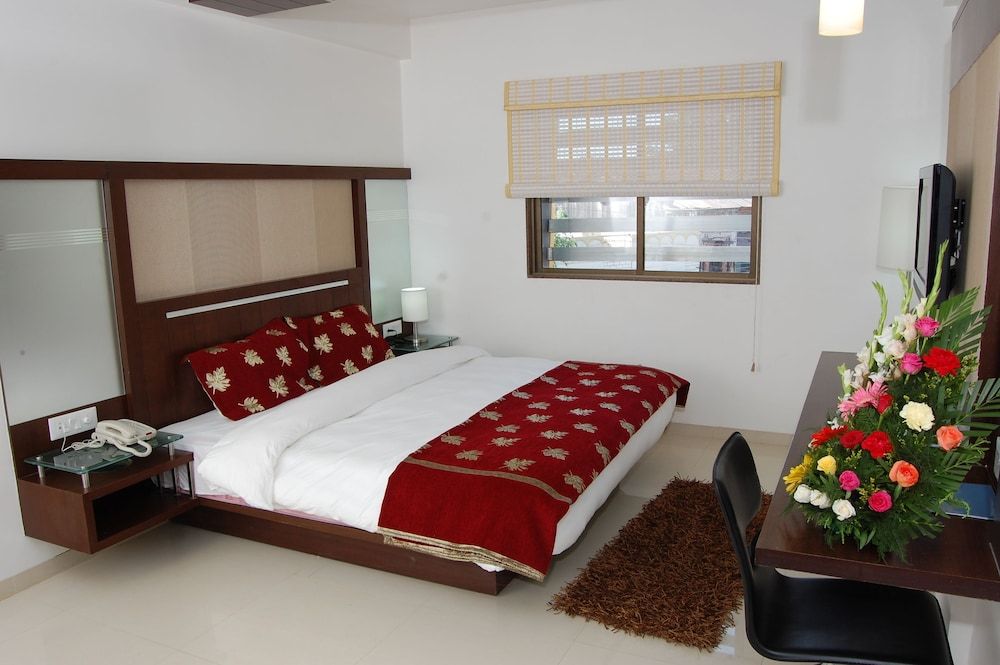 Sapphire Regency Business Double or Twin Room 4