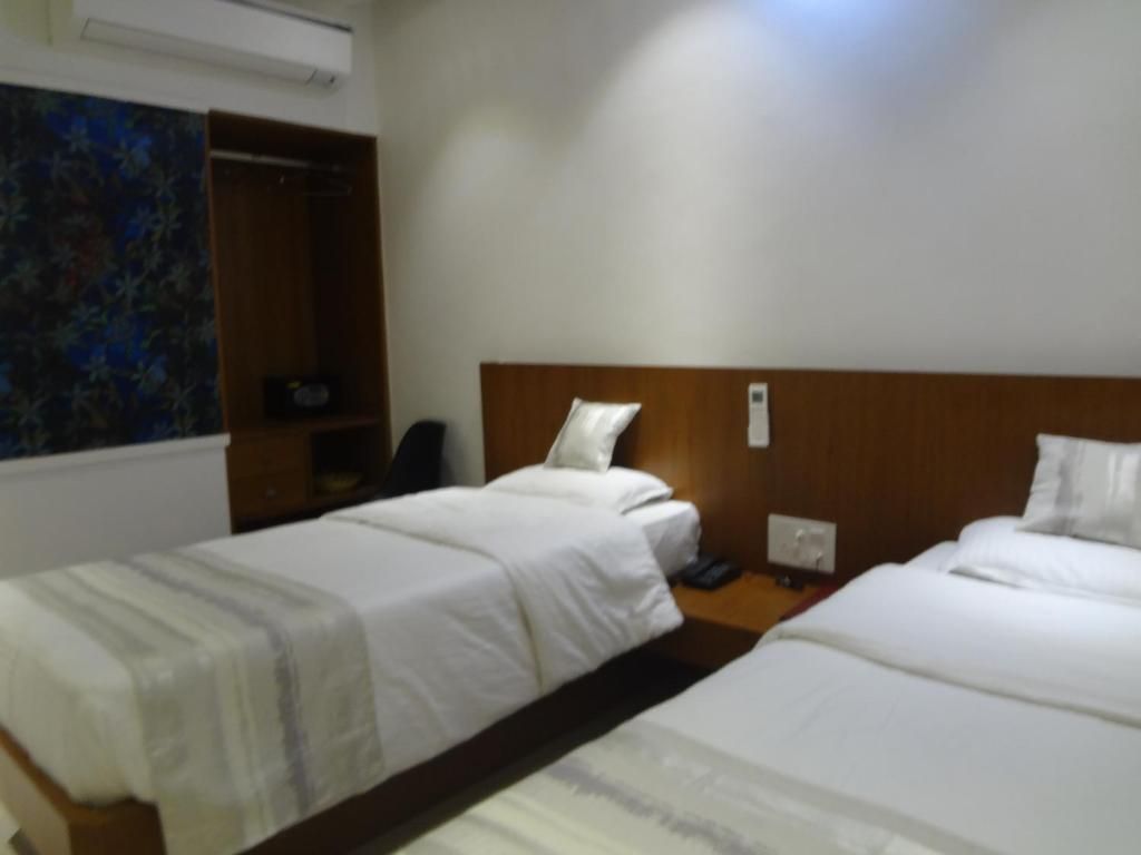 Premium Twin Bed