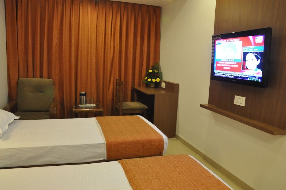 Hotel Kalyan EXECUTIVE ROOM 5