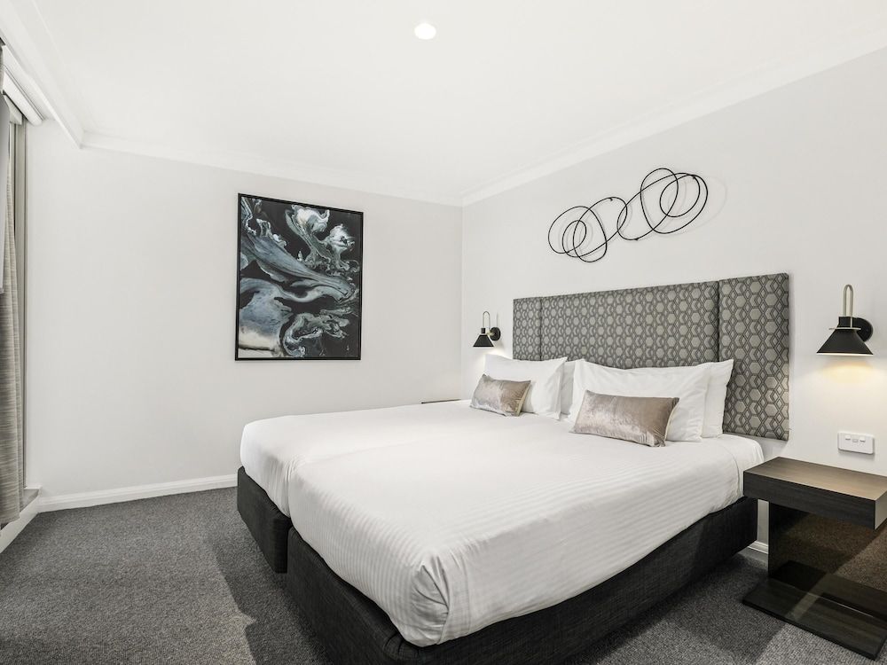 undefined Pullman Quay Grand Sydney Harbour 7
