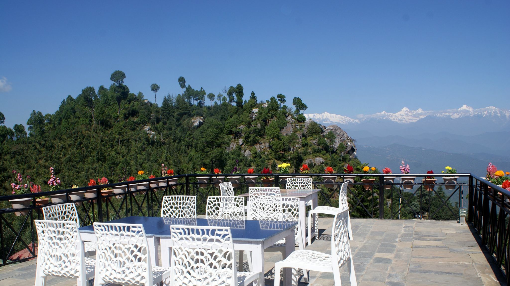 Parwati Resort