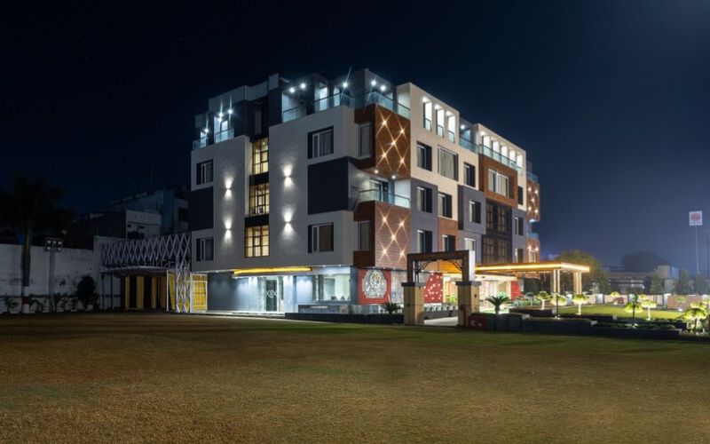 Hotel Exterior