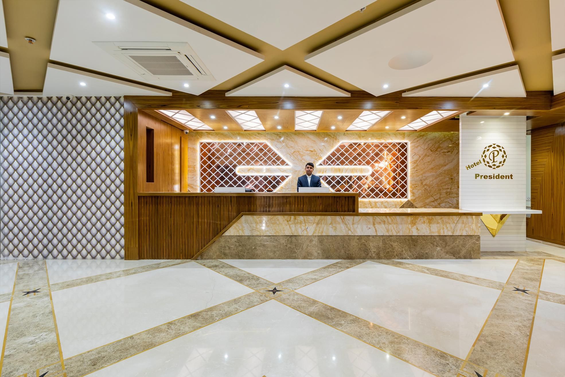undefined Hotel President 3