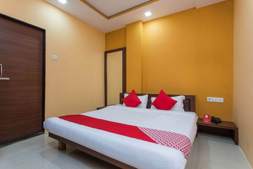undefined OYO 17161 Hotel Mahalaxmi 5