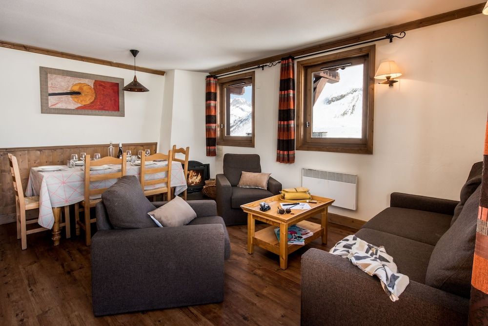 Apartment, 3 Bedrooms, Fireplace