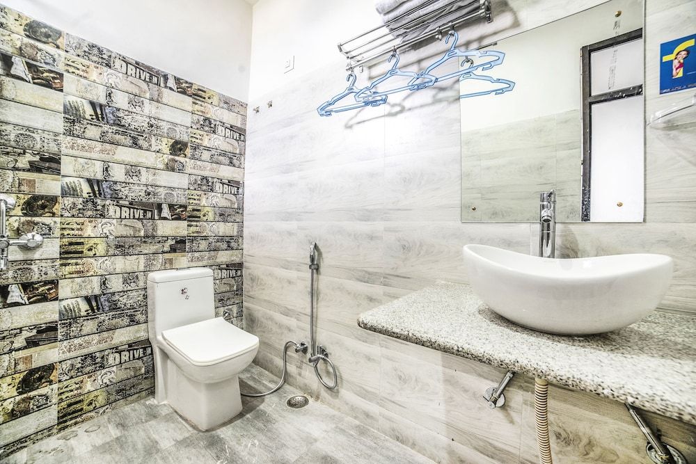 FabHotel White House - Nr. Sinhagad Speciality Hospital Deluxe Room 19