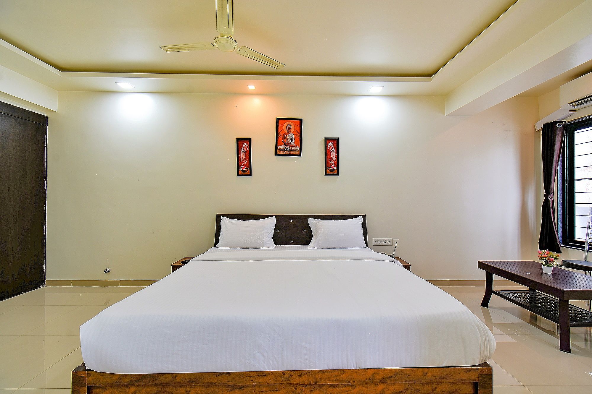 FabHotel White House - Nr. Sinhagad Speciality Hospital Deluxe Room 14