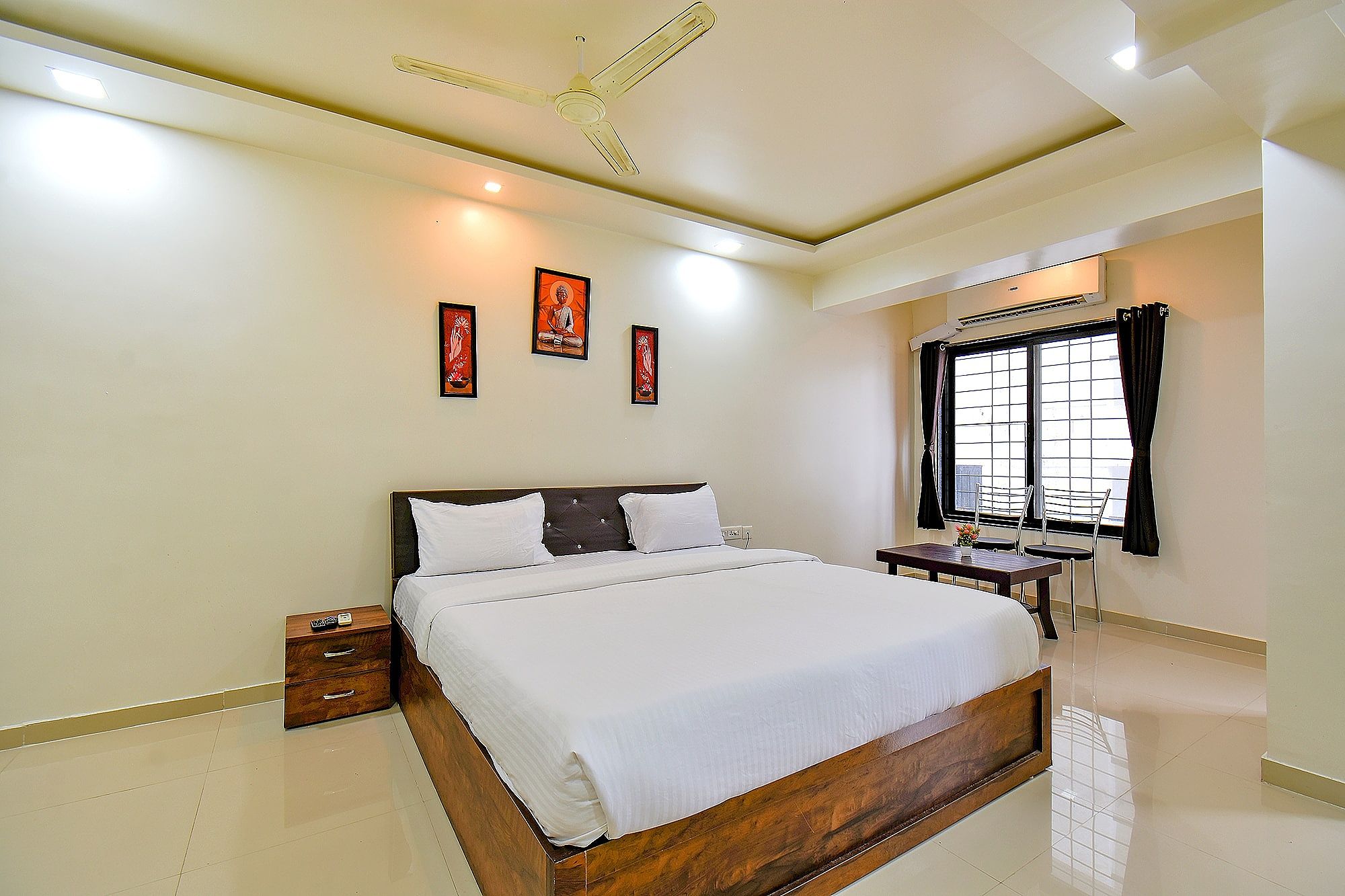 FabHotel White House - Nr. Sinhagad Speciality Hospital Deluxe Room 8