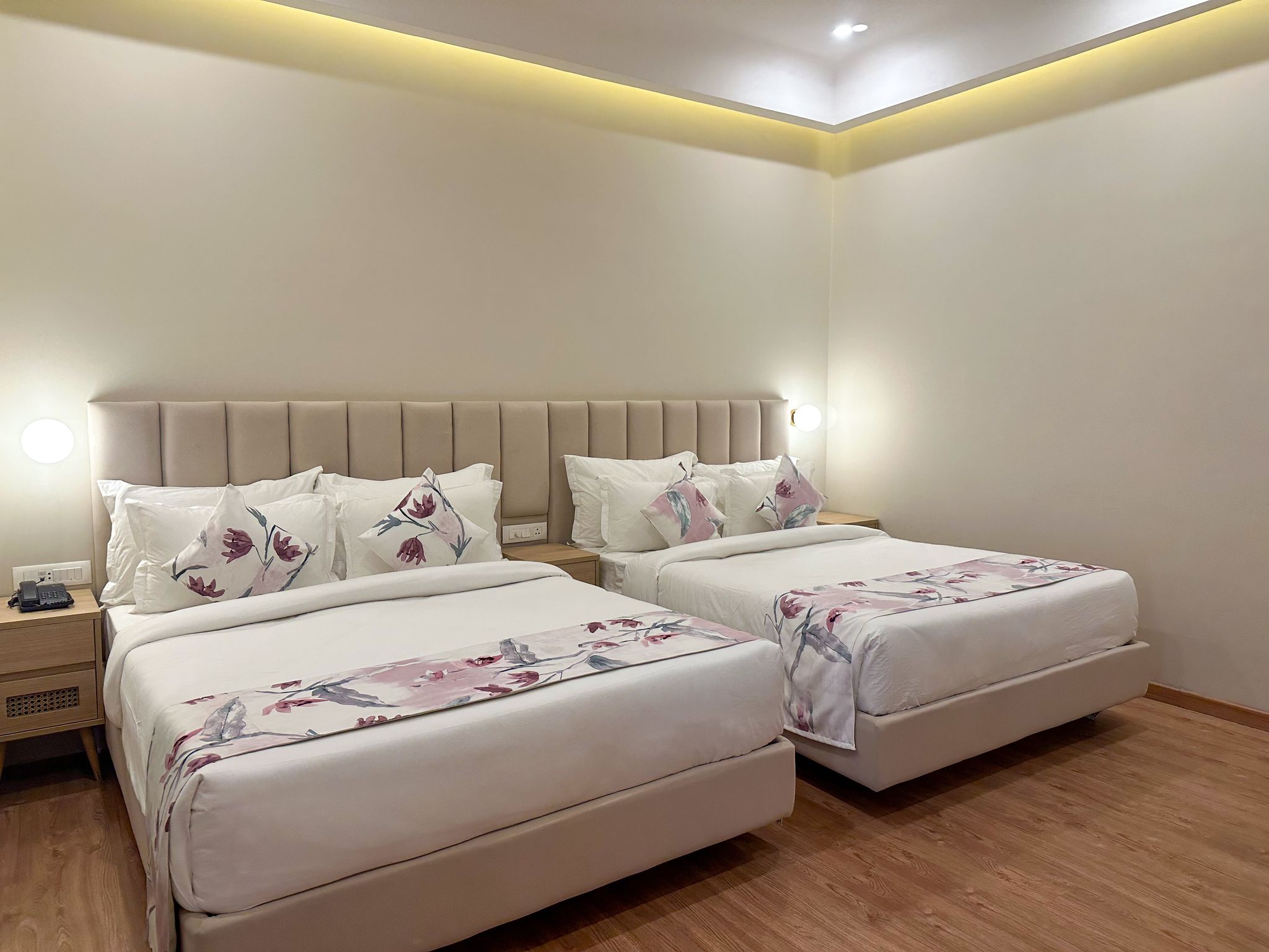 Luxury Room, Garden View