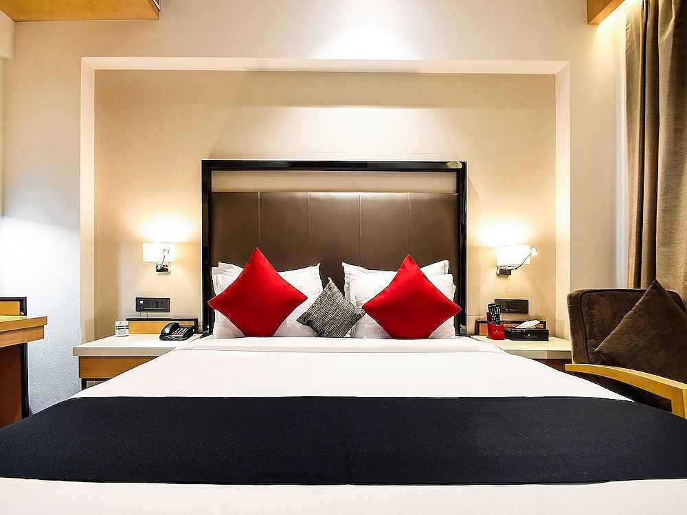 Capital O 26805 Varju Villa Standard Room 7