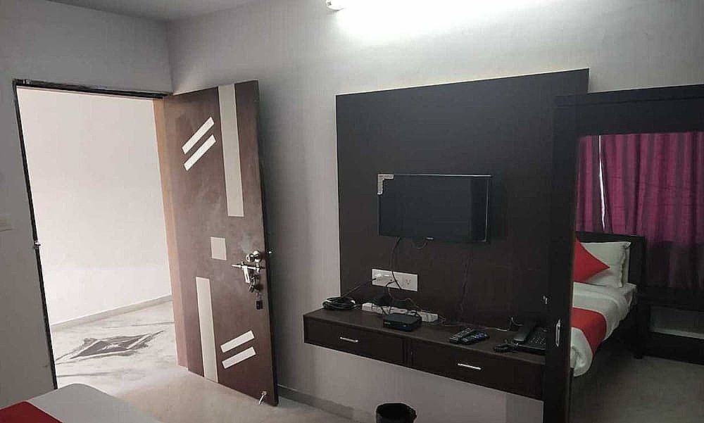 undefined SS Hotel 8