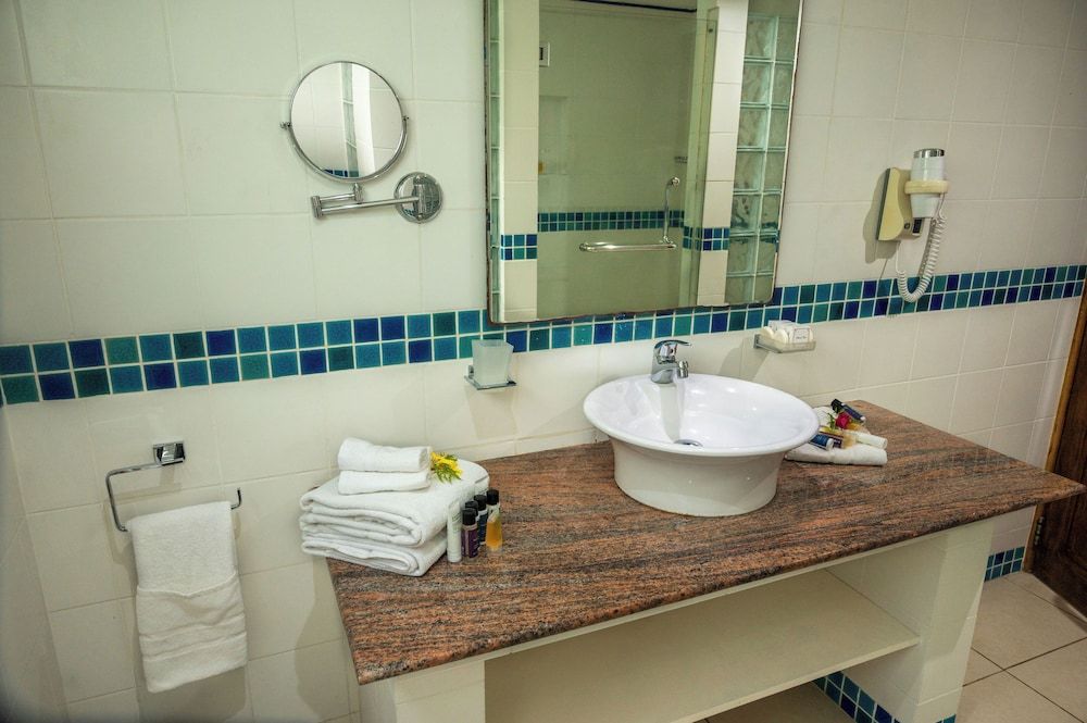 Acajou Beach Resort Apartment, 1 Bedroom (Ground & Upper floor) 8