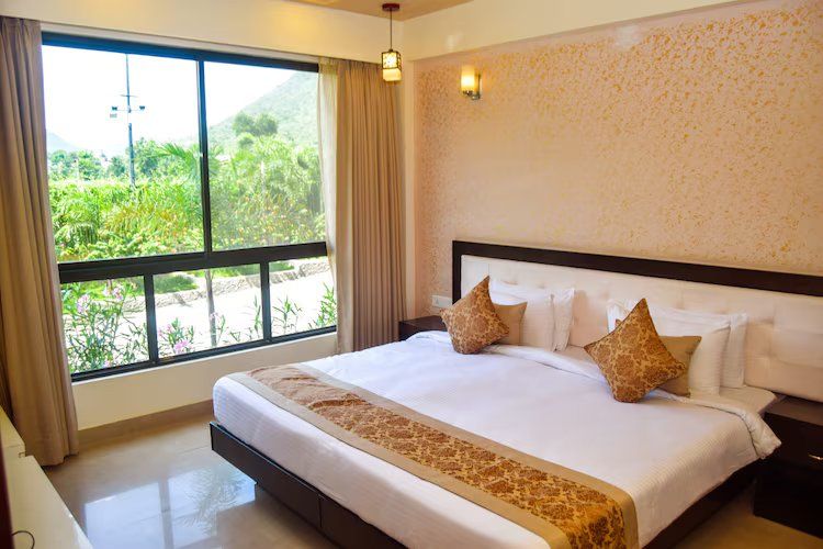 One Bedroom with Living Area