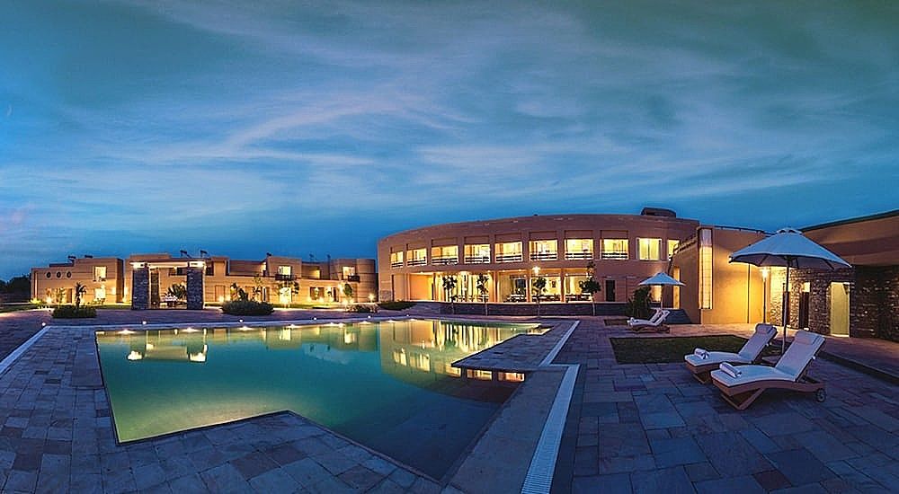 undefined Dera Masuda Luxury Resort