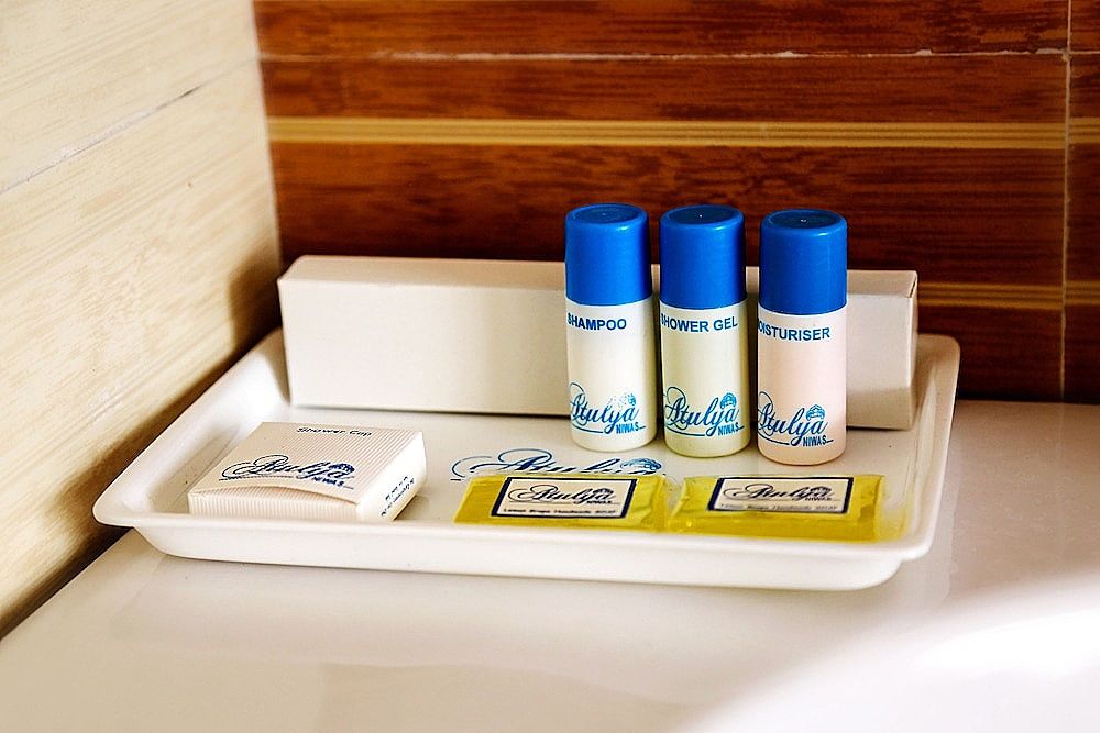 Bathroom amenities