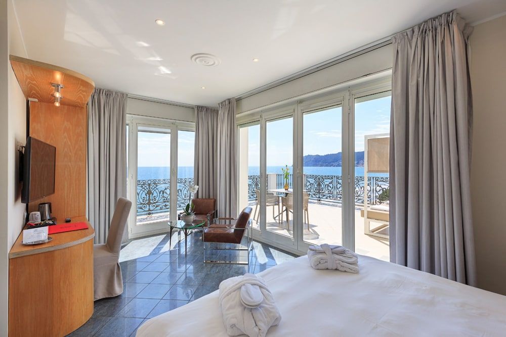 Grand Hotel Mediterranee Panoramic Suite, Terrace, Sea View
