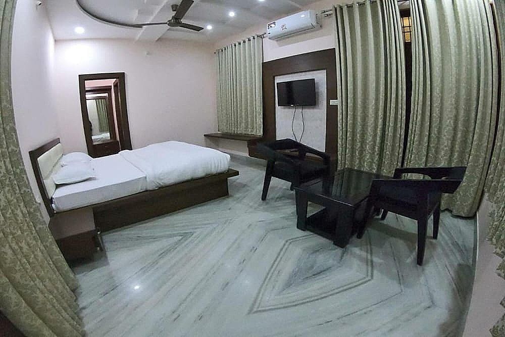 Sudishti Holiday Homes and Farms Exclusive Suite, 1 King Bed, Non Smoking 11