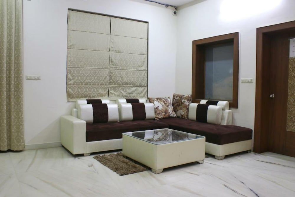 Sudishti Holiday Homes and Farms