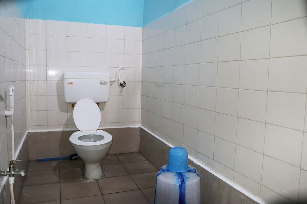 Siva Sakthi Hotel A Unit Of Ammayi Hotel Deluxe Room 5
