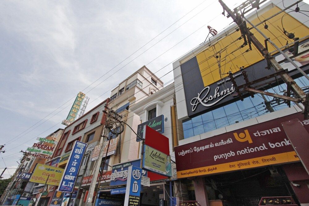 SPOT ON 40228 New Modern Homestay