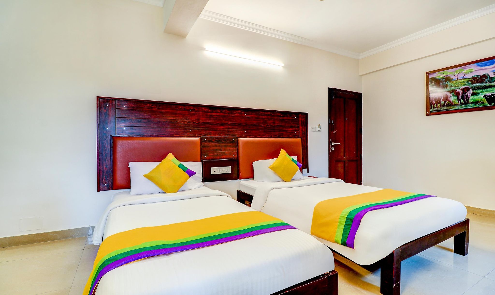 Itsy Hotels Ammu Regency Standard Double Room 10