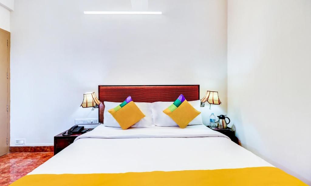 Itsy Hotels Ammu Regency Standard Double Room 9