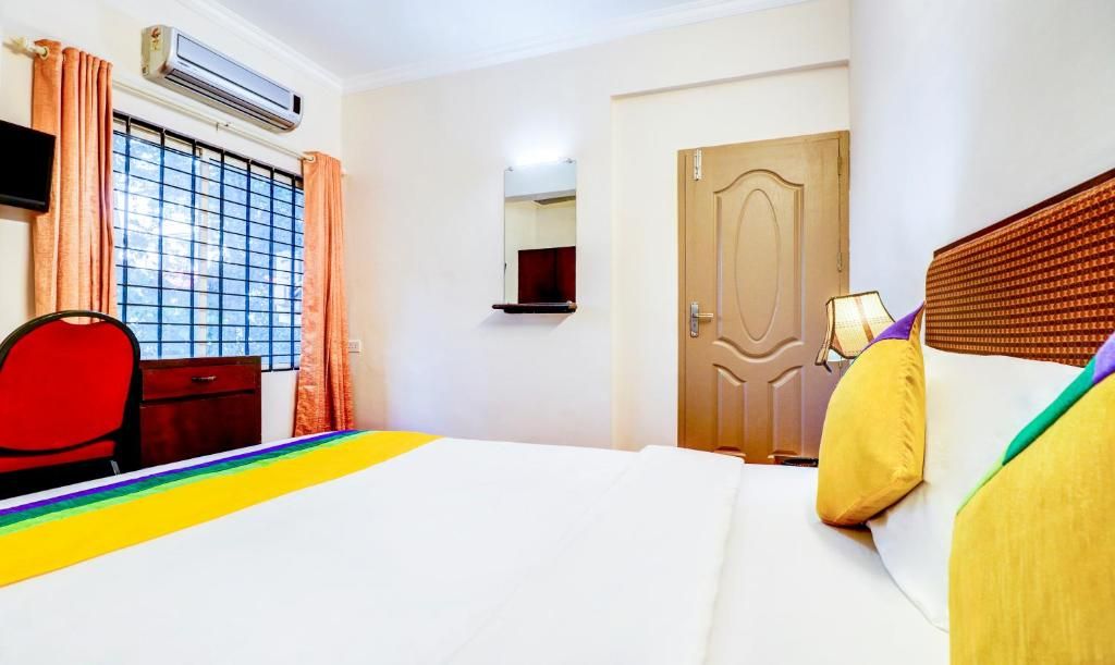 Itsy Hotels Ammu Regency Standard Double Room 8