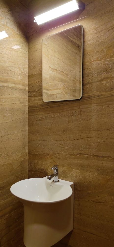 Hotel Green Plaza Classic Single Room 4