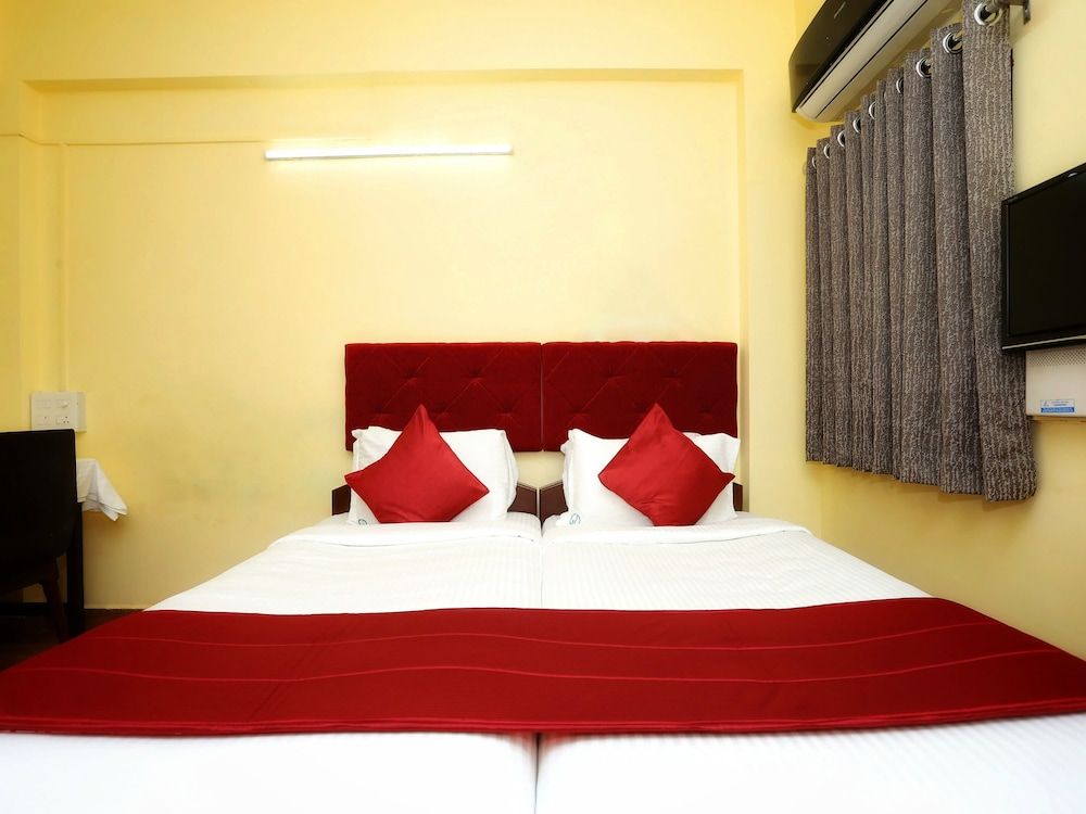 undefined Hotel Green Plaza 4