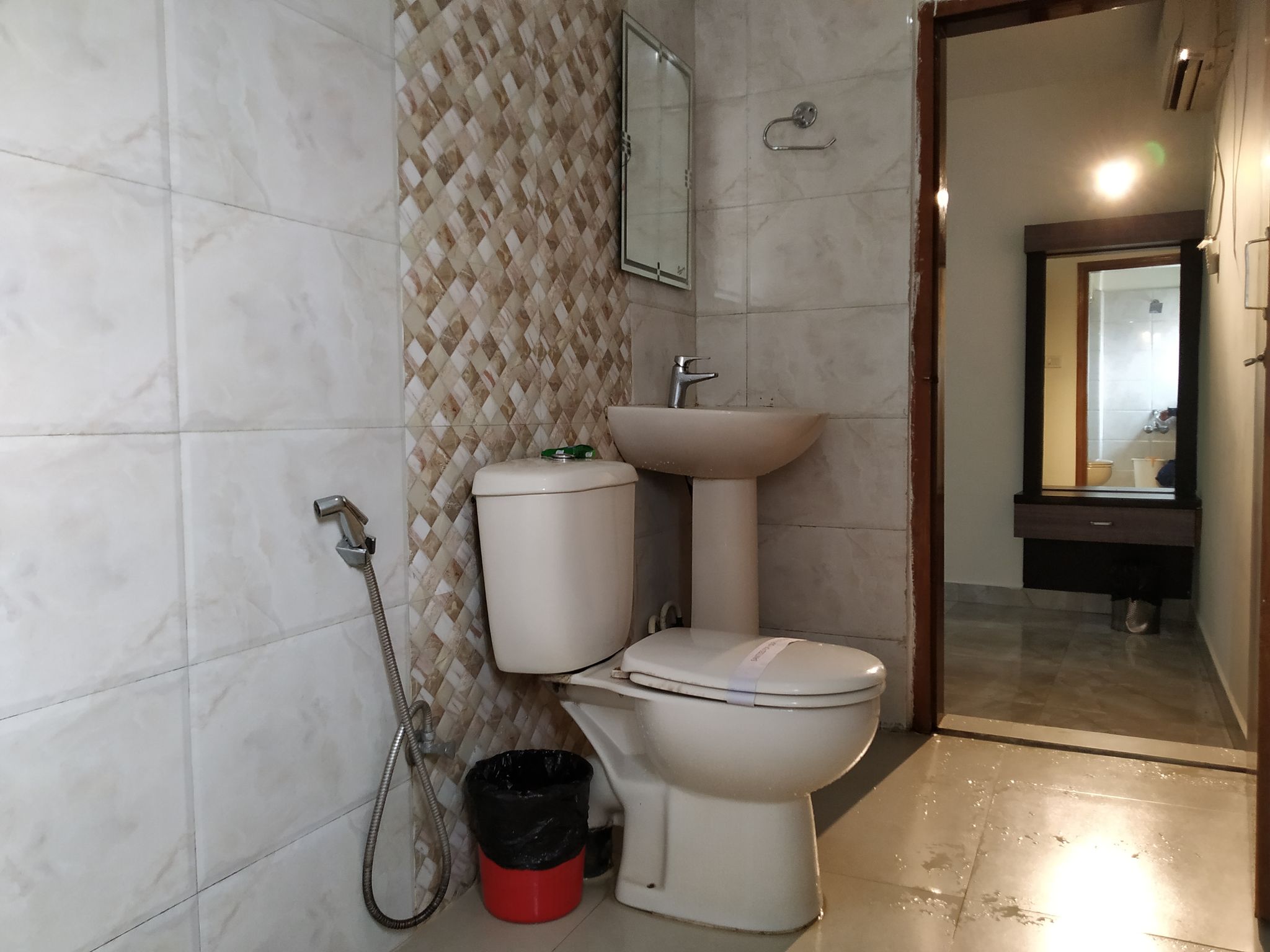 Green Point Resort Super Deluxe Room  4