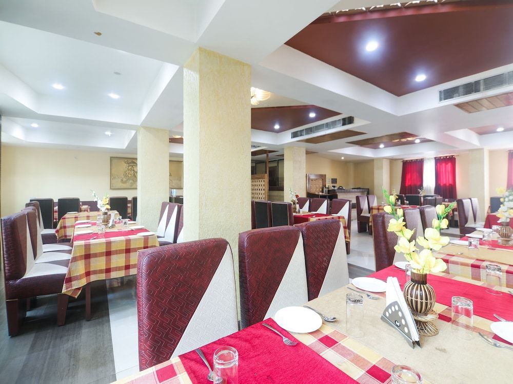 undefined OYO 28278 Heritage Tezpur 5