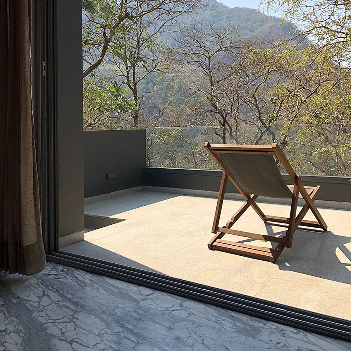 The Roseate Ganges Deluxe Villa with Bathtub & Balcony ( Forest View ) 2