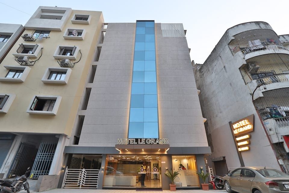 undefined Hotel Le Grand 5