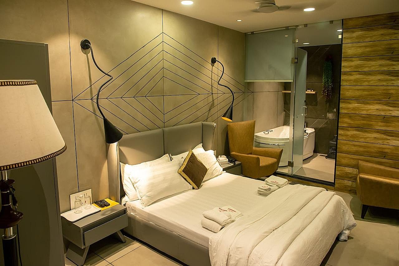 Jacuzzi Suite