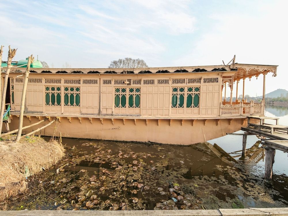 undefined OYO 14629 Ibrahim Group of Houseboats 2